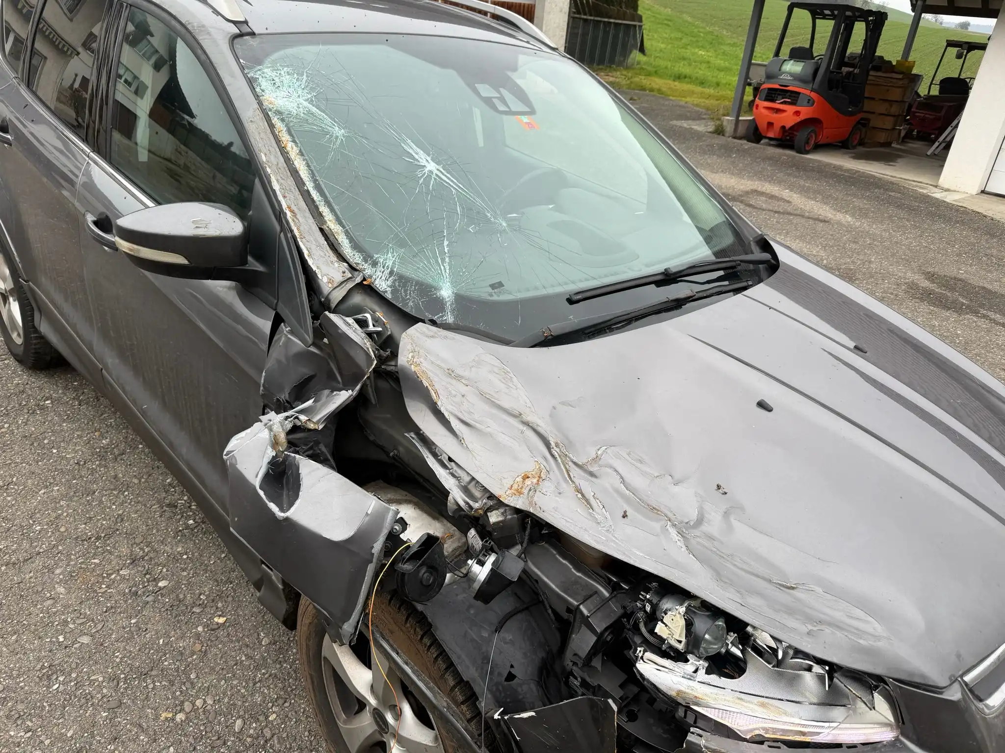 voiture accidente suisse